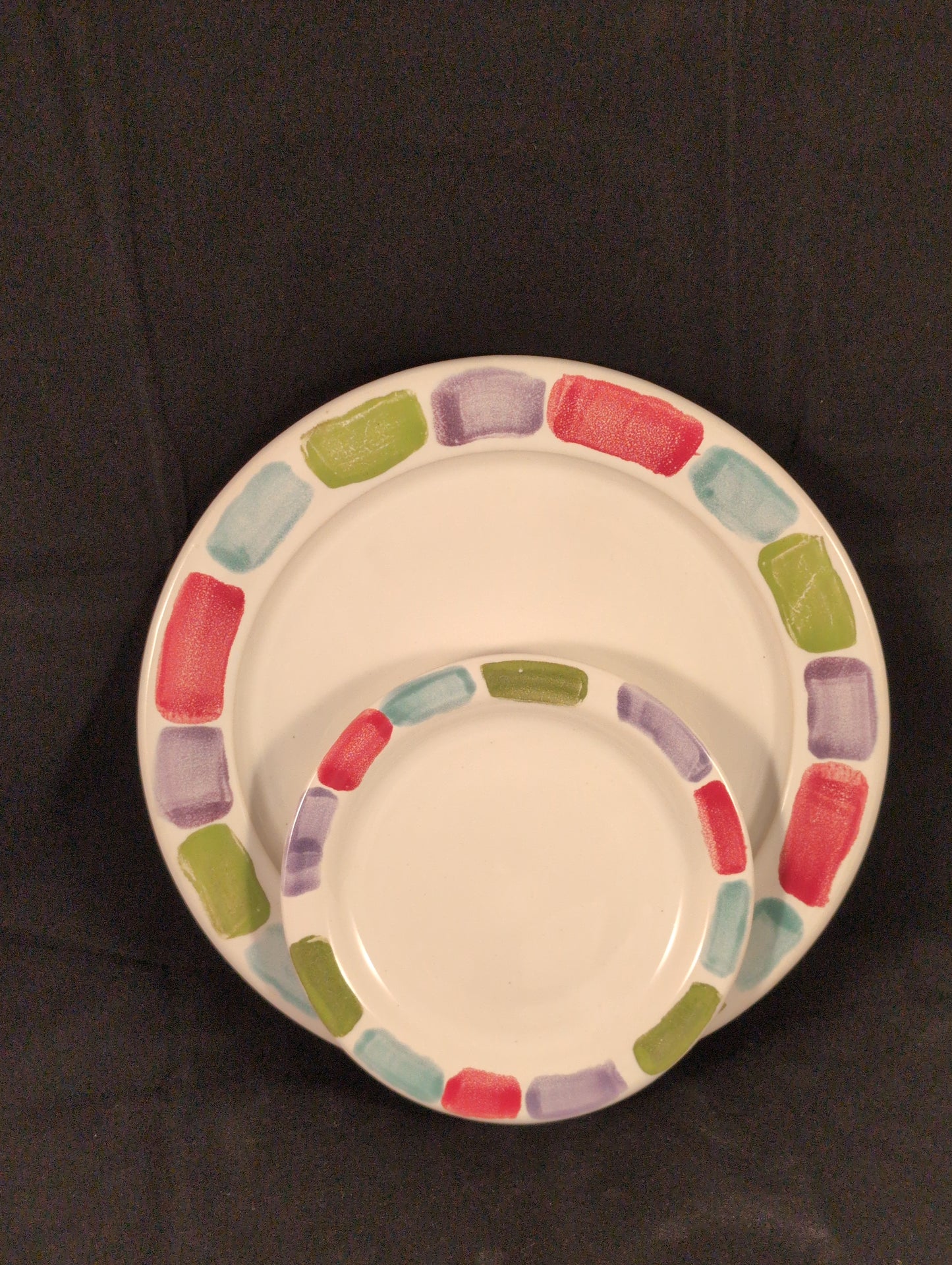 Dinnerware Set - 4 Piece - Colorsplash
