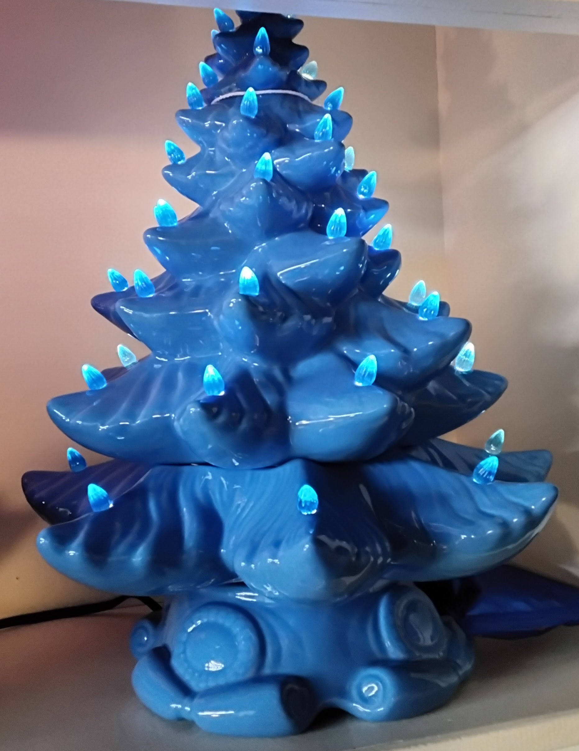ブルーツリー Christmas Tree Commission JA – lloyd warnes pottery