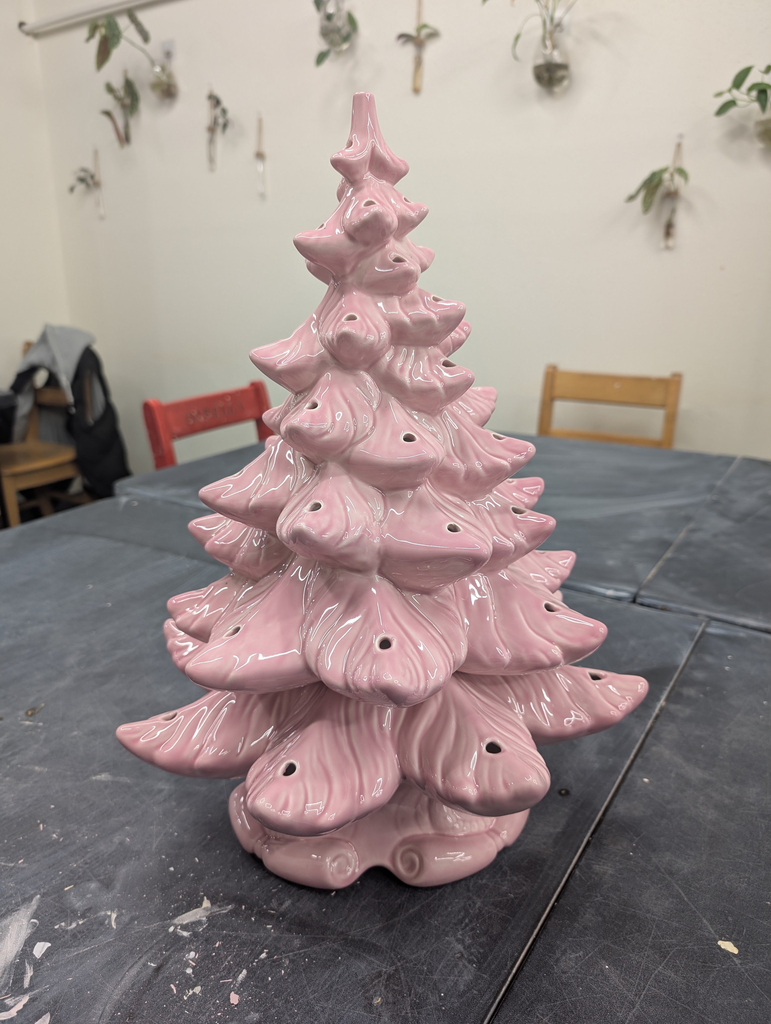 ♡感謝SALE♡温度で色が変わるぐでねこちゃんとクリスマスツリーチャーム　ピンク Christmas Tree Commission JA – lloyd warnes pottery