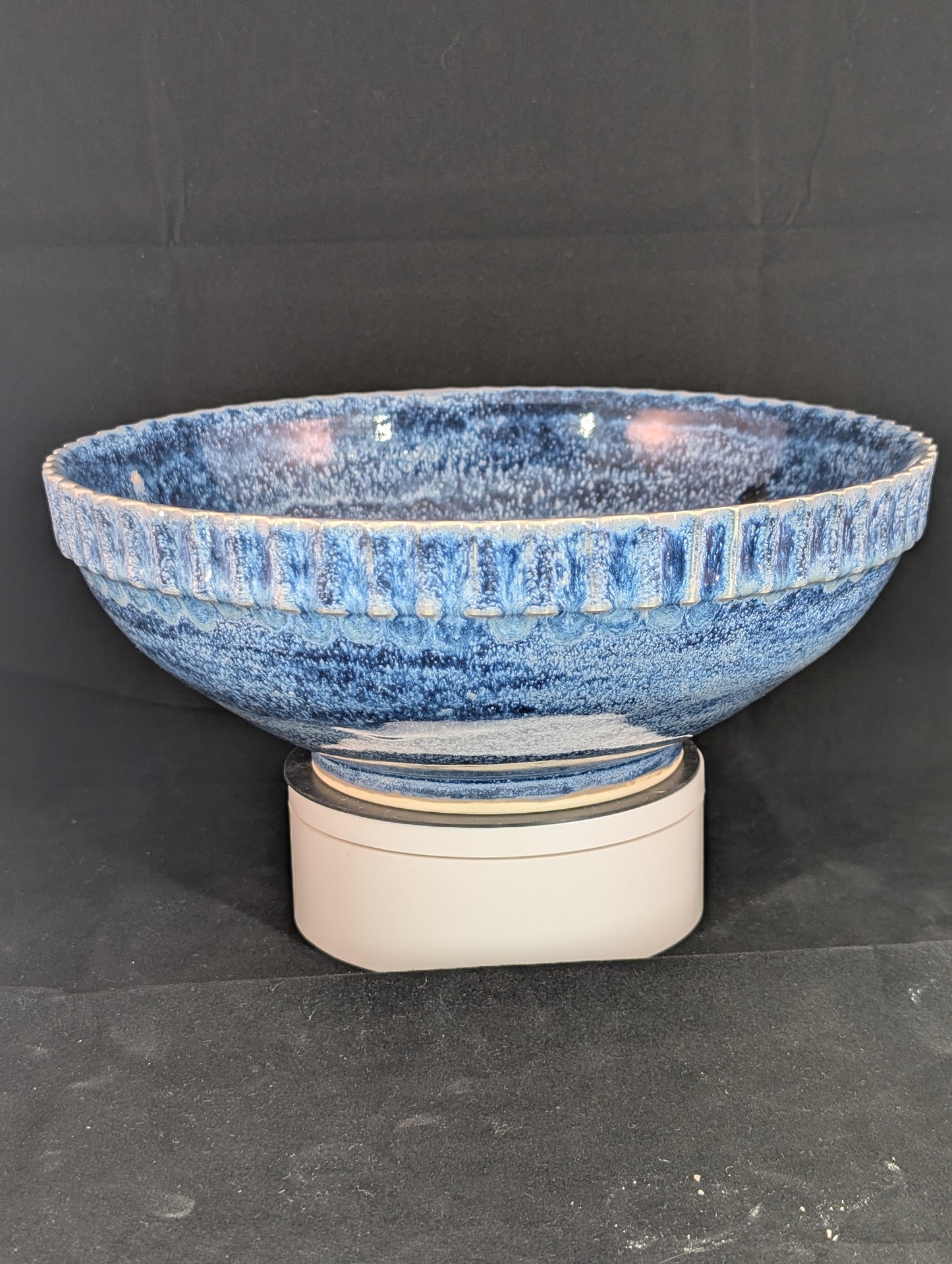 Bowl, Serving with Fluted Rim
